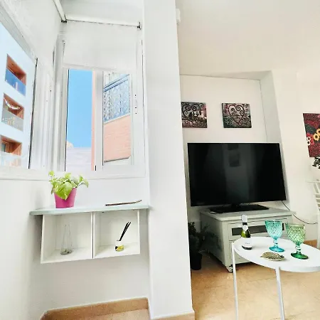 Relaxing Suite With Lovely Patio Malaga Exterior photo