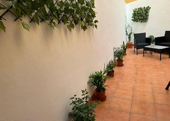Relaxing Suite With Lovely Patio
